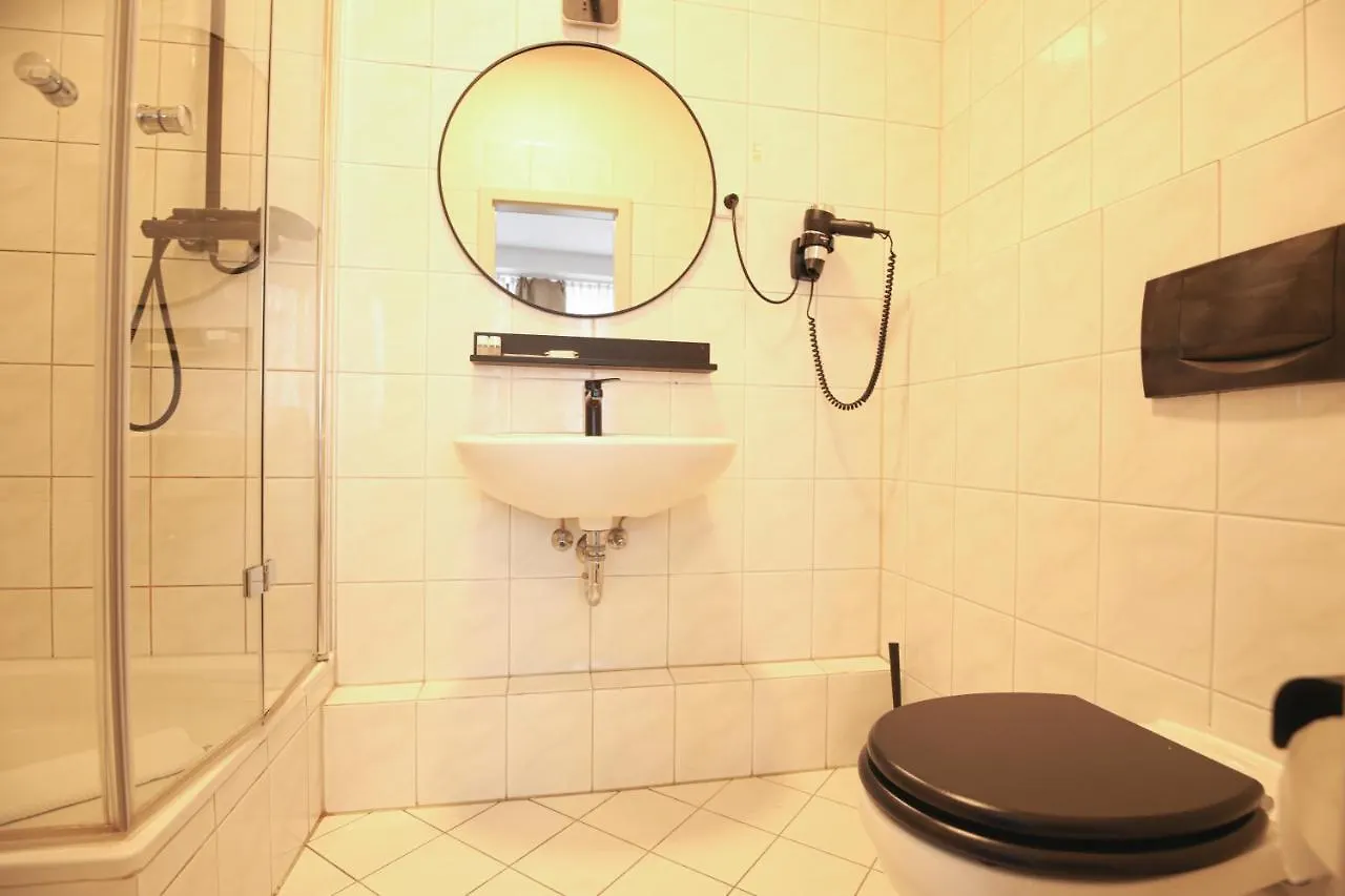 Tm Hotel Duesseldorf 3*, Dusseldorf Germany